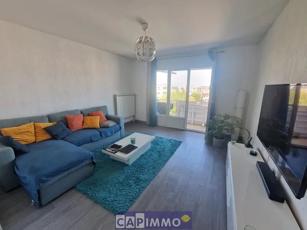 Appartement T3 avec balcon et locataire en place