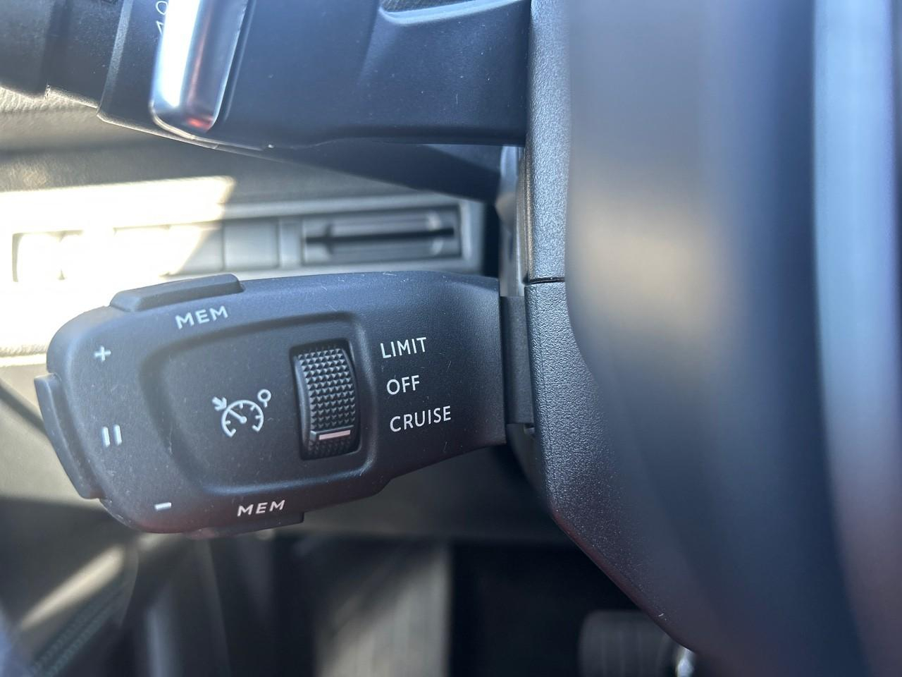 Peugeot 3008 1.5 bluehdi 130ch s&s allure pack eat8 — photo 15
