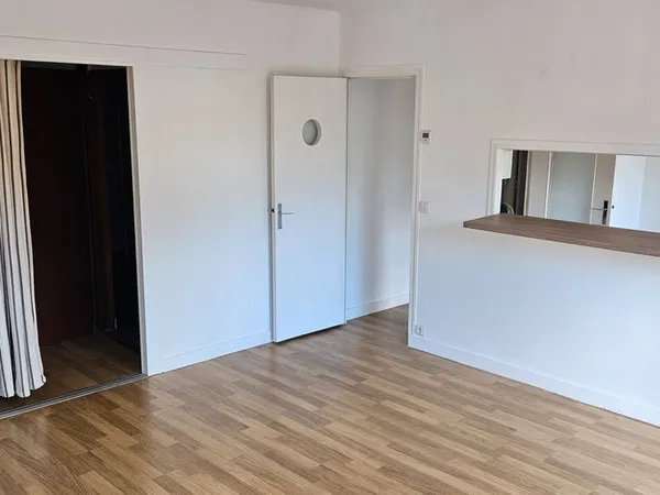 Appartement T2 50m2, centre La Baule + parking + garage + cave