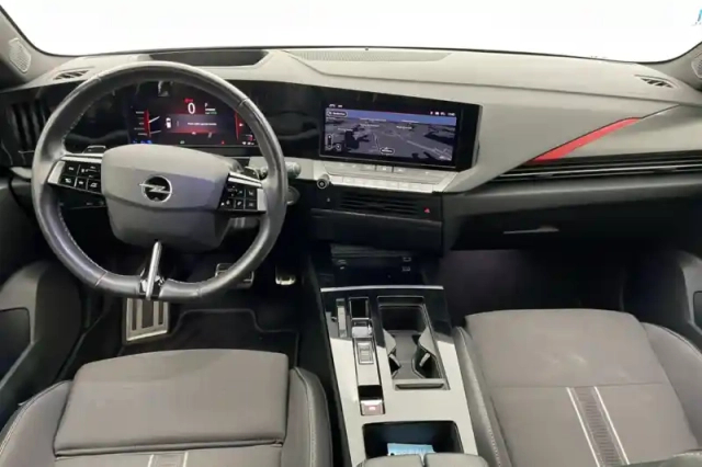 Opel Astra hybrid 180 ch bva8 — photo 45