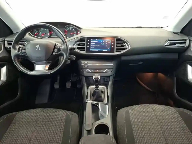 Peugeot 308 sw bluehdi 130ch s&amp;s bvm6 — photo 50