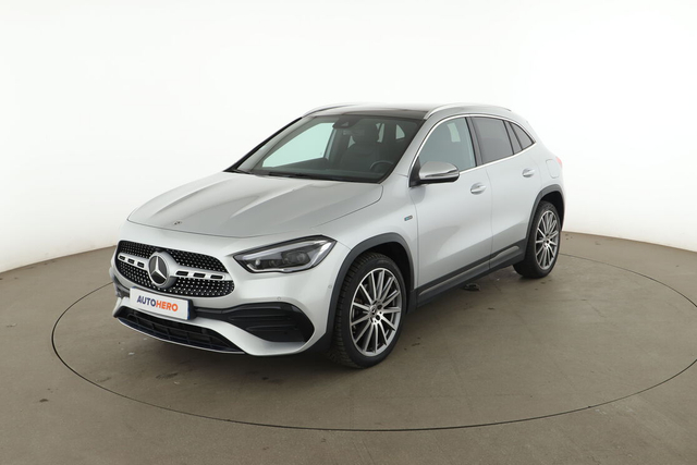 Mercedes-Benz GLA 250 e AMG Line 8G-DCT