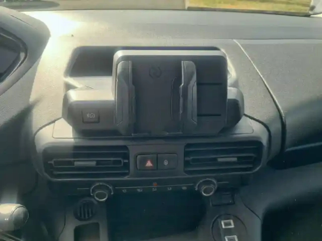 Peugeot Partner fourgon m 650 kg bluehdi 100 s&amp;s bvm6 — photo 39