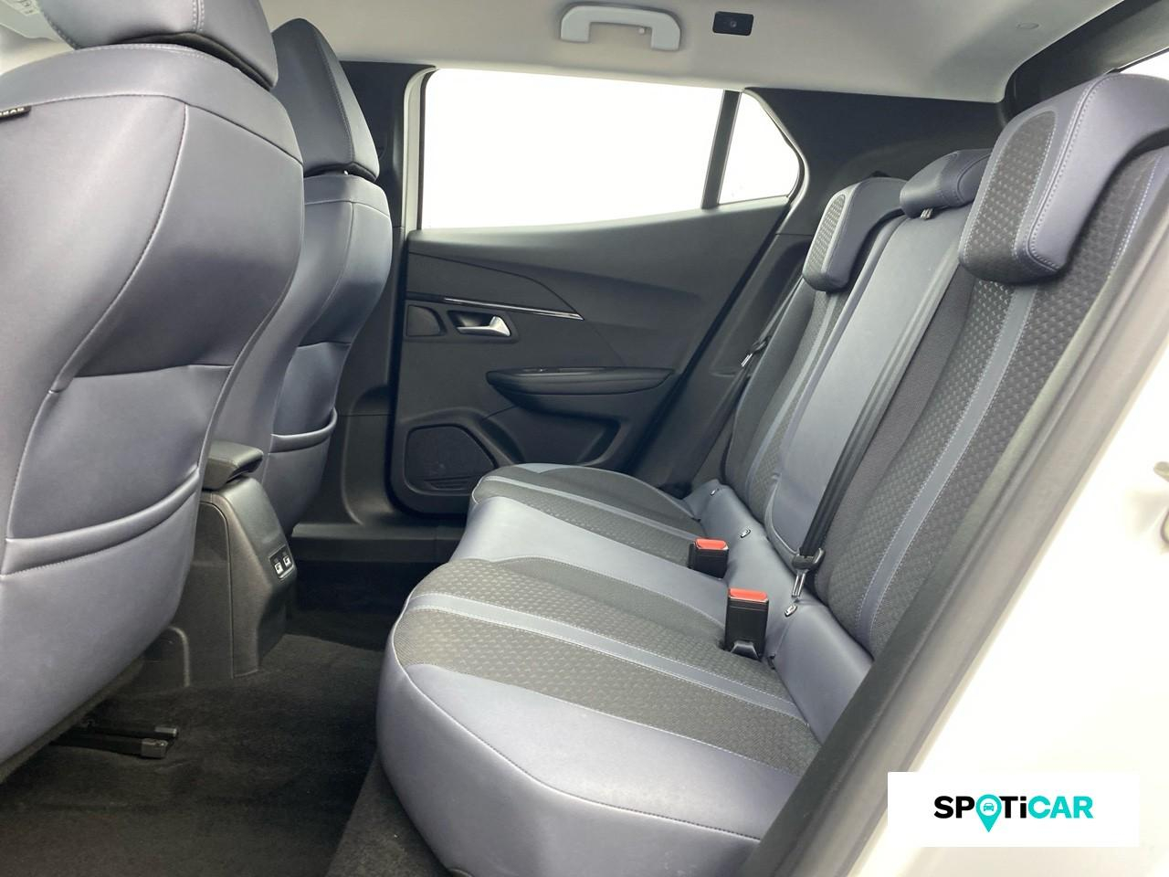 Peugeot 2008 1.2 puretech 130ch s&s allure eat8 — photo 10