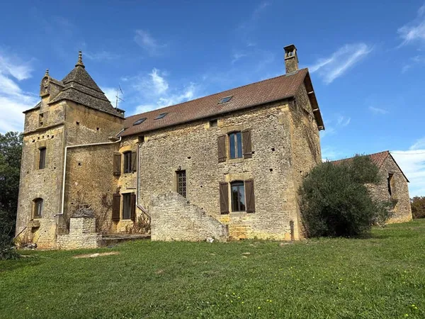 Maison 9 pièces 275 m²