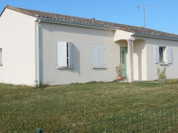 Maison de 106m2 à louer sur Moulidars