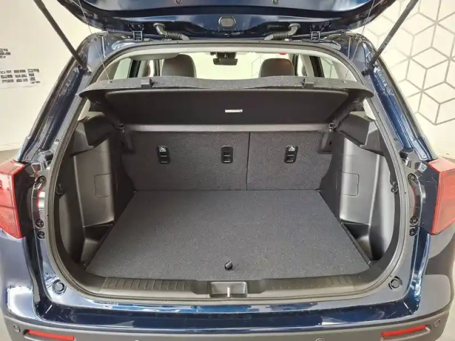 Suzuki Vitara 1.4 boosterjet hybrid — photo 15