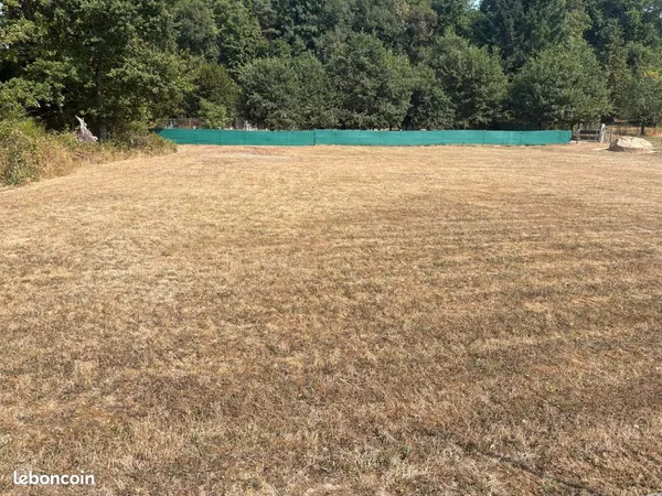 Terrain Paslieres