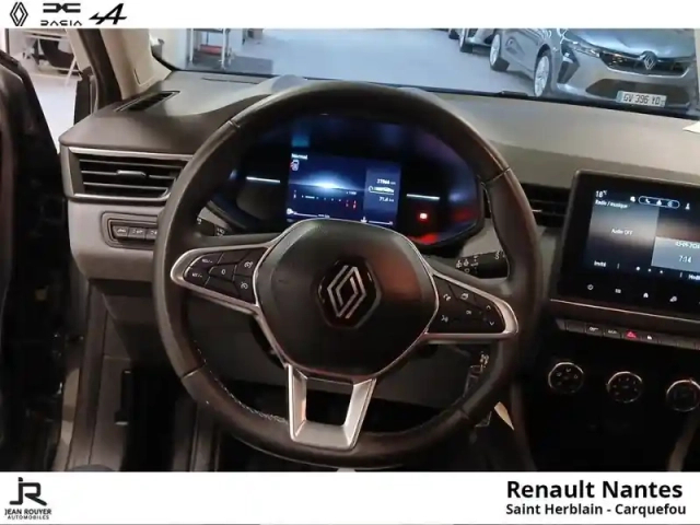 Renault Clio 1.0 tce 90ch evolution — photo 28