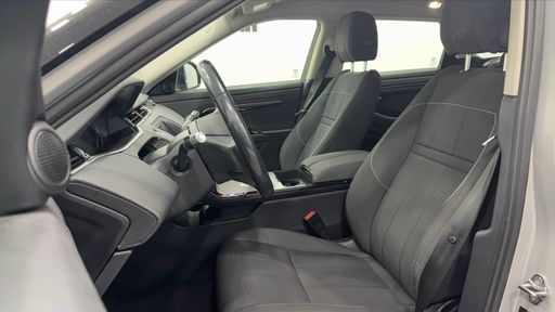 Land Rover Range Rover Evoque 2.0 TD4 163 Mild Hybrid BVA - Executive – 2021 – 78500 km – Hybride diesel – Boîte Automatique — photo 6