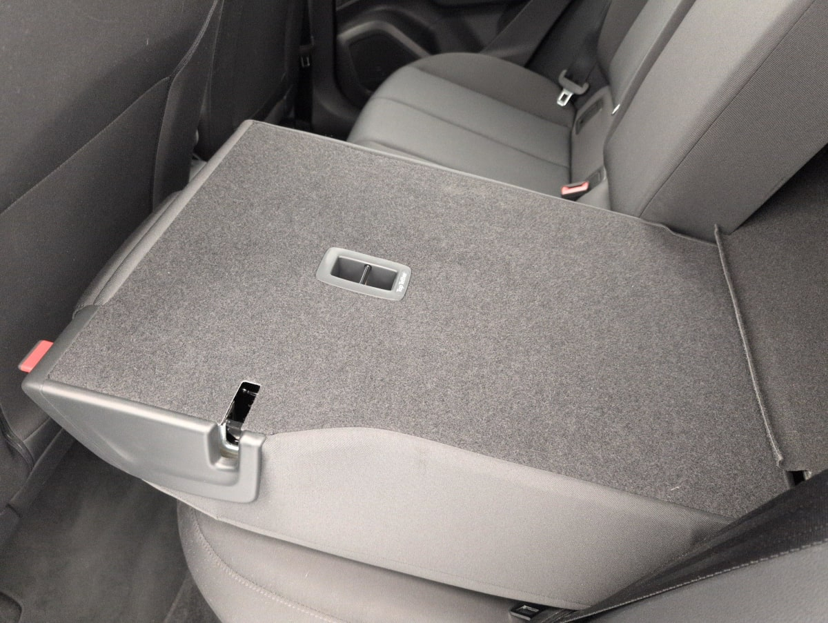 Audi Q2 — photo 12