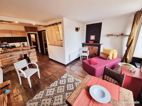 Apppartement T2 (1 chambre) MEUBLEE & TOUT EQUIPE - résidence privée & calme - CENTRE VILLE - parkin