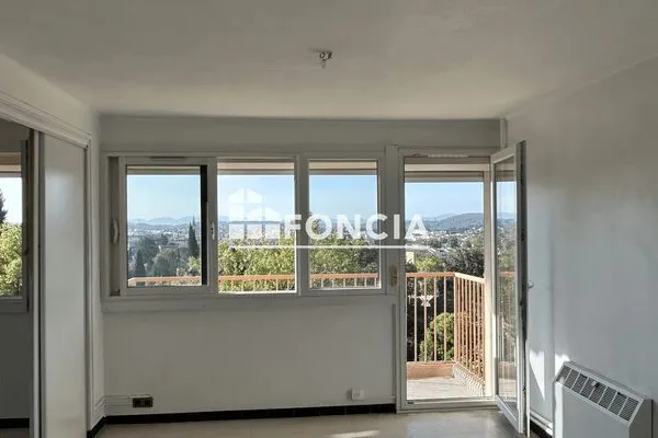 Appartement 4 pièces 66 m²