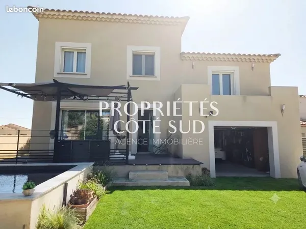Maison 120 m² Saint-Laurent-des-Arbres