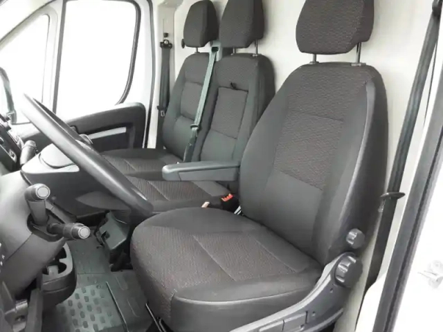 Peugeot Boxer tole 3.3 t l2h2 bluehdi 120 s&amp;s bvm6 — photo 32