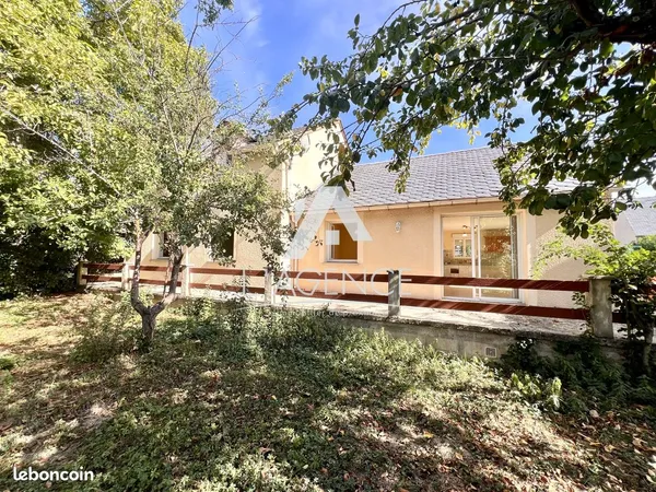 Maison 5 pièces 144 m²