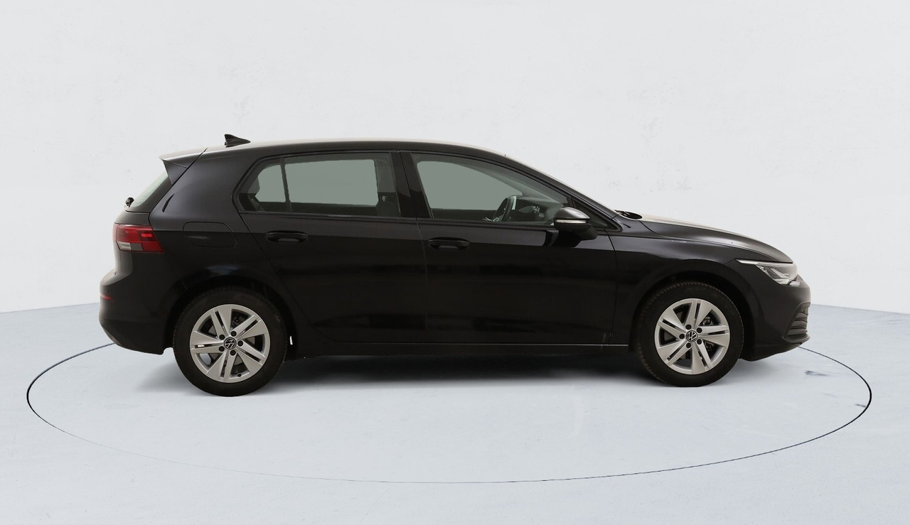 Volkswagen Golf 8 — photo 6