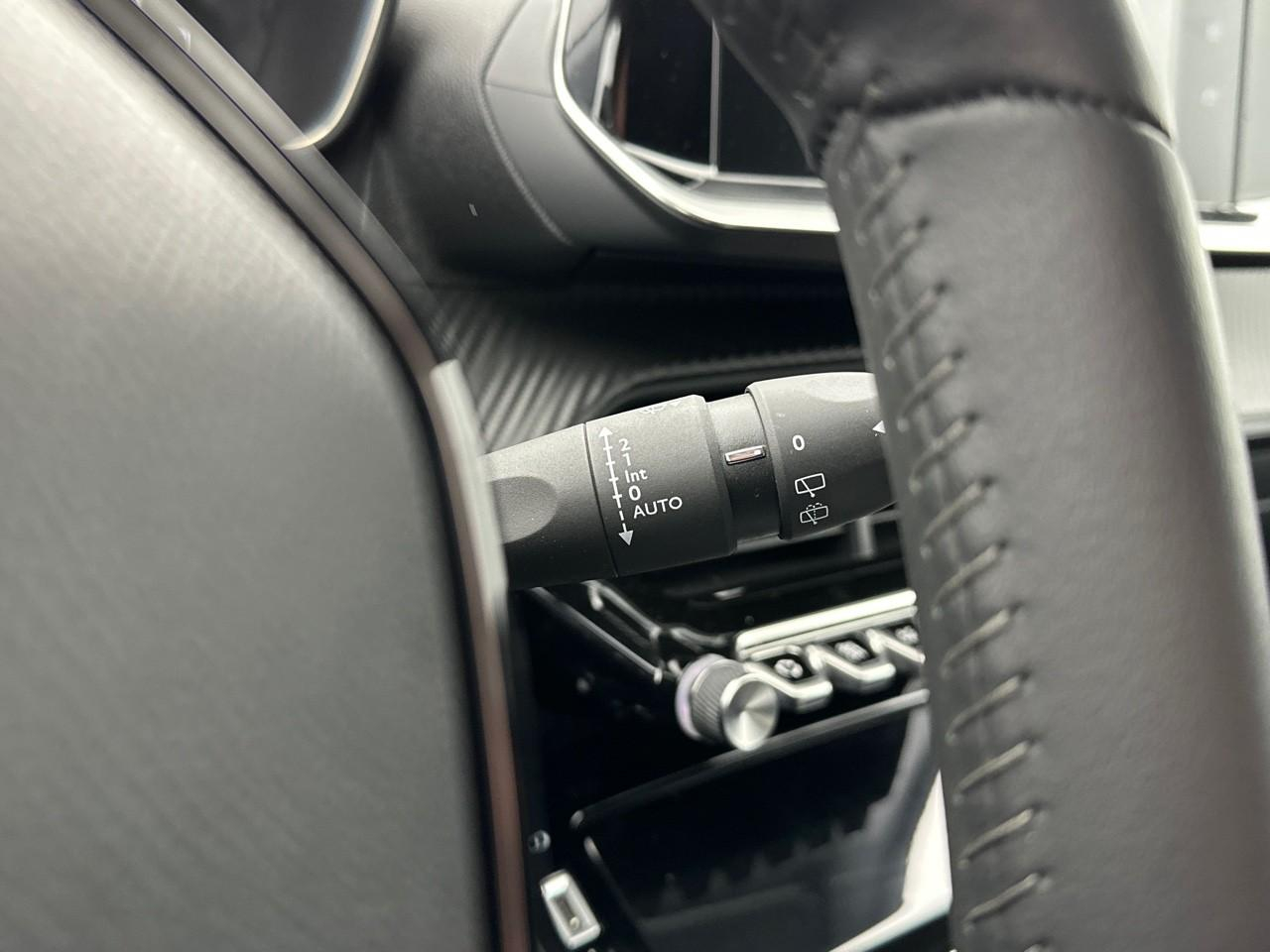 Peugeot 208 puretech 100 s&s bvm6 allure — photo 22