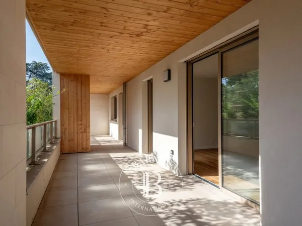 Sainte-Foy-lès-Lyon - Projet Singulier - Appartement de 110 m² - 3 chambres - Terrasse