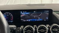Mercedes Gla 200 163ch AMG Line 7G-DCT — photo 18