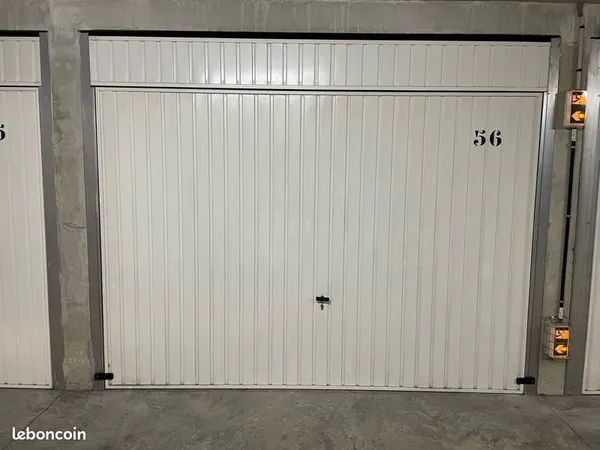 Box à louer dans résidence à MARTIGUES
