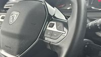 Peugeot 208 1.2 100ch S&S Style — photo 17