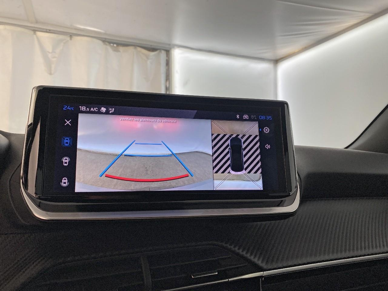 Peugeot 2008 hybrid 145 ch e-dcs6 allure — photo 17