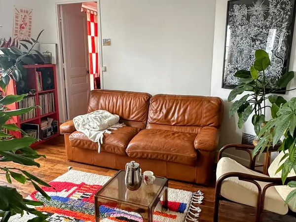 Loue appartement 37m² Paris mois d'août