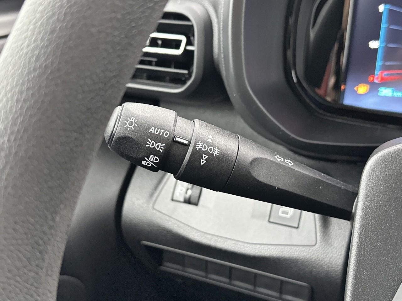 Citroën Berlingo van m diesel 100 ch manuelle — photo 18