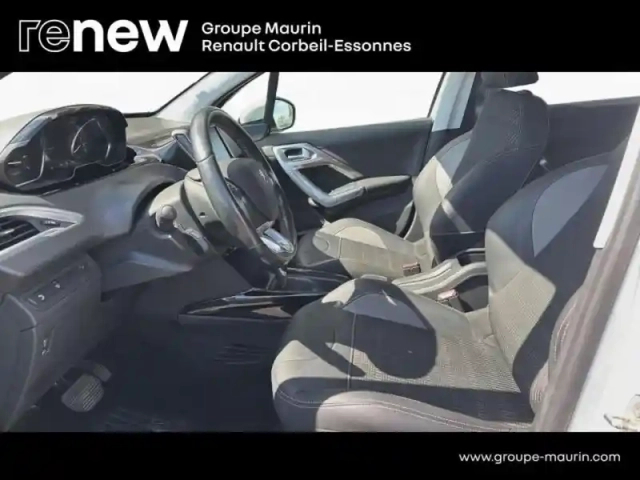 Peugeot 2008 1.2 puretech 110ch e6.c allure s&amp;s eat6 — photo 11