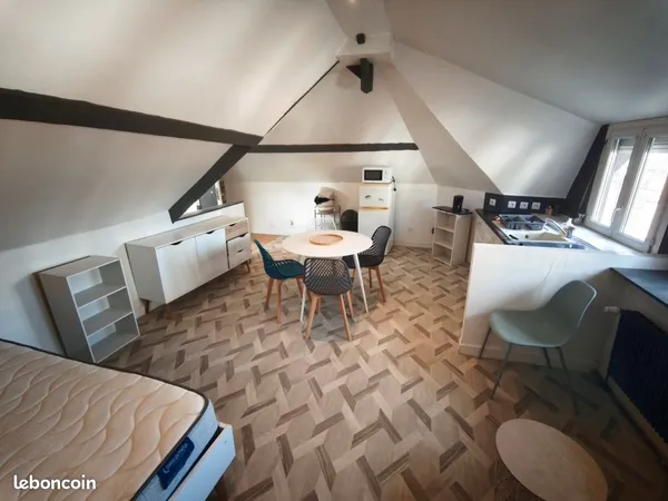 Studio 30M2 proche Gare et toutes commodités