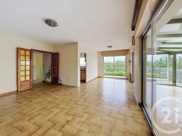 Maison 6 pièces 163 m²