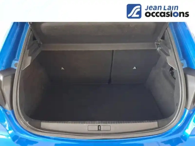 Peugeot 208 puretech 130 s&amp;s eat8 — photo 10