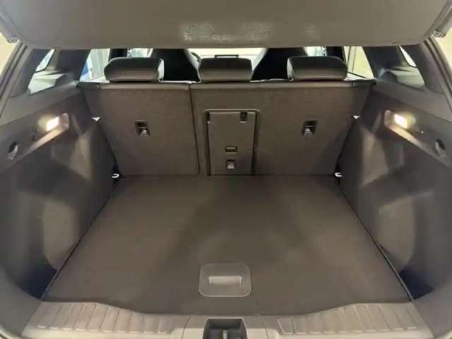 Ford Explorer 286ch extended range 79kwh pack premium rwd — photo 13