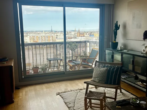 Loue appartement 37m² Paris 11ème avec vue