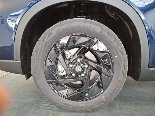 Suzuki Vitara 1.4 boosterjet hybrid — photo 9