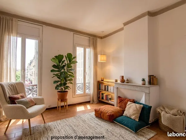 LUMINEUX T3 TRAVERSANT 62 m² • LOGGIA • CAVE • PLACE JEAN JAURÈS — MARSEILLE 13001