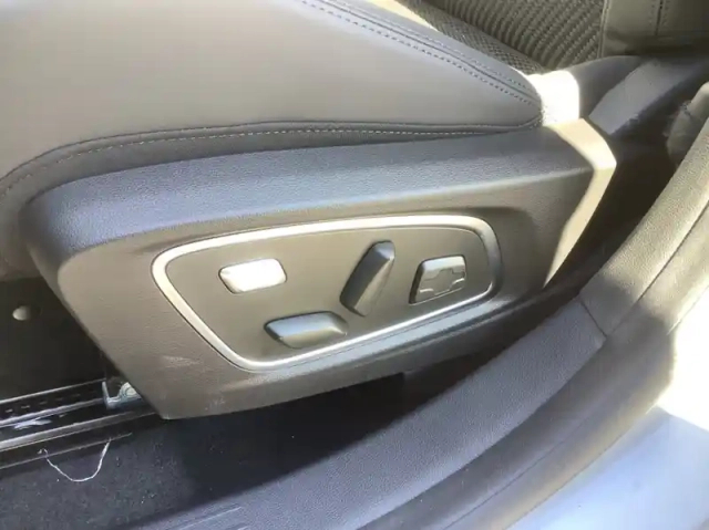 Renault Austral nouveau full hybrid e-tech 200 ch esprit alpine — photo 26