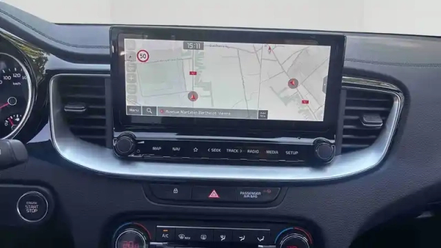 Kia Xceed 1.0 t-gdi 100 ch bvm6 — photo 13