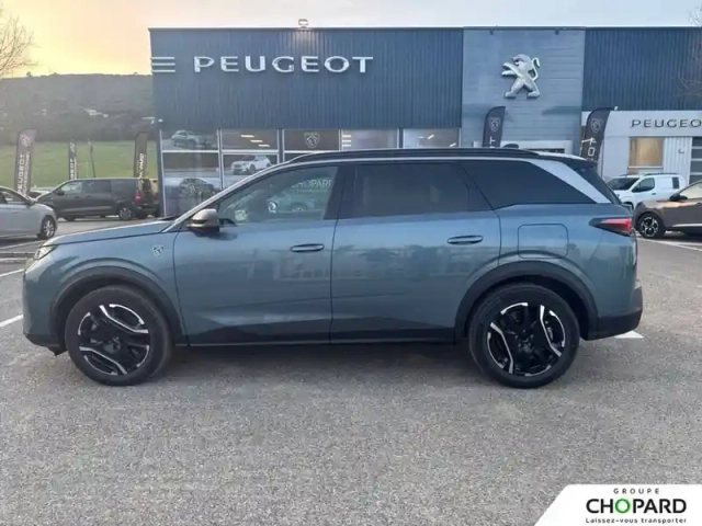 Peugeot 5008 plug-in hybrid 225 ch e-dcs7 — photo 32