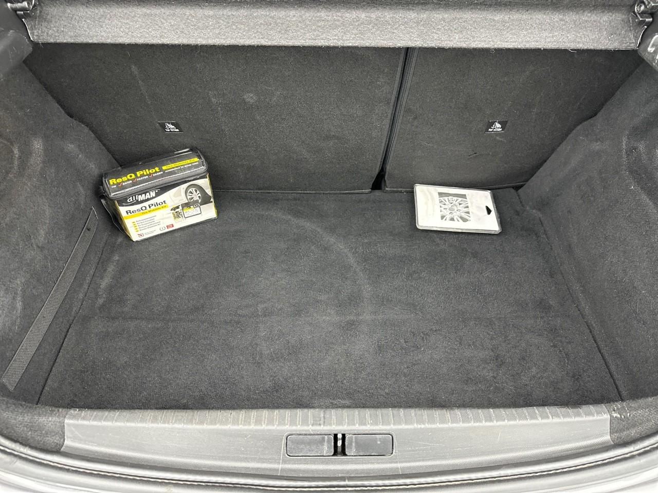 Peugeot 208 puretech 100 s&s bvm6 style — photo 6