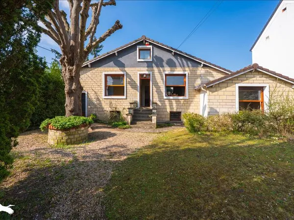 Maison en pierre de 5 pièces principales