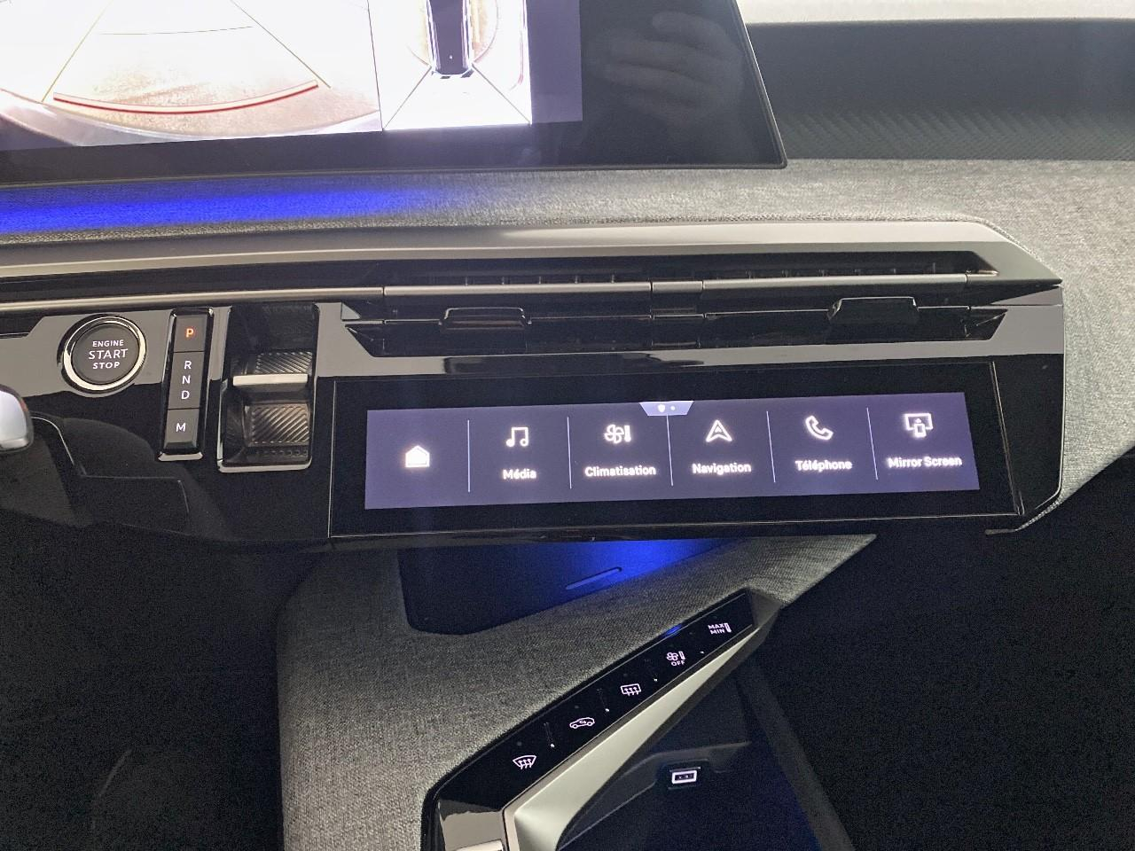 Peugeot 5008 hybrid 145 ch e-dcs6 allure — photo 17