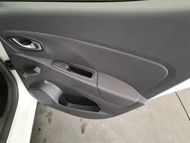 Renault Clio dci 75 e6c — photo 23
