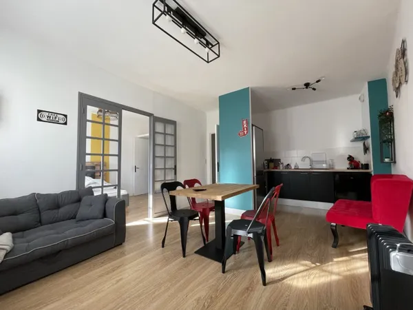 Appartement rénové 3 pièces 51 m²
