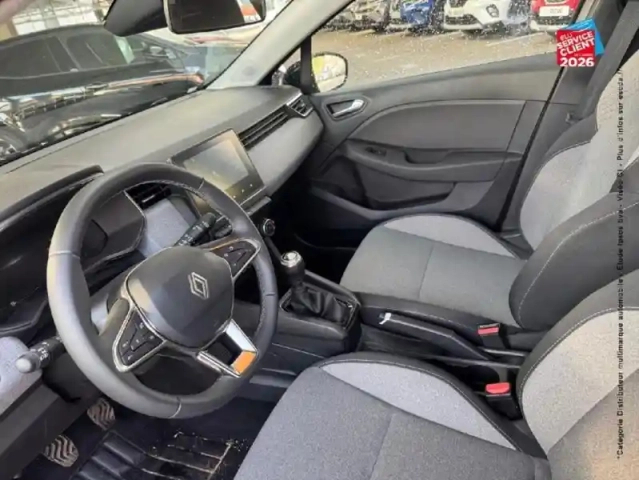 Renault Clio 1.5 blue dci 100ch evolution - 24 — photo 30