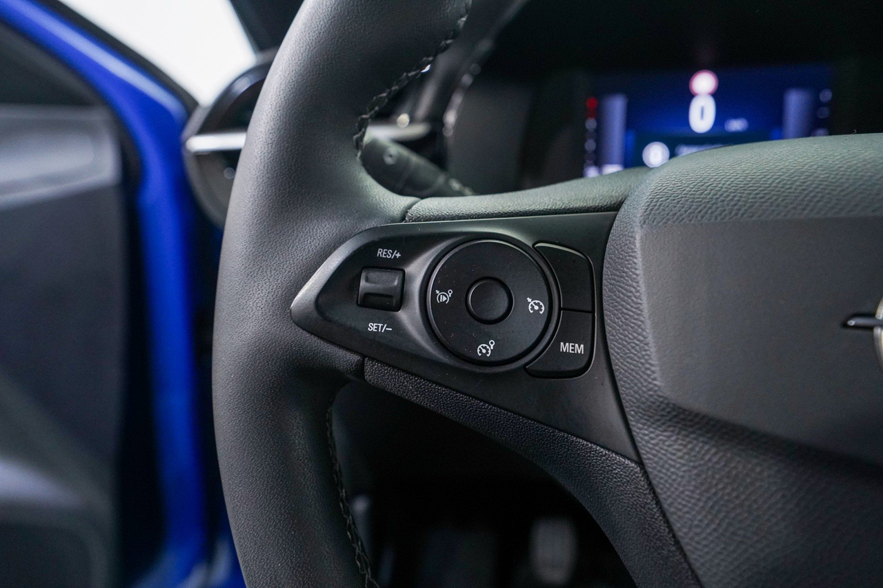 Opel Corsa — photo 20