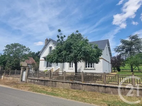 Maison 6 pièces 450 m²