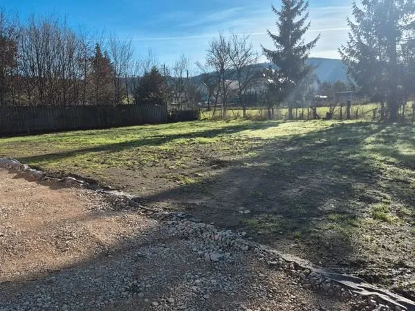 Terrain constructible 700m2