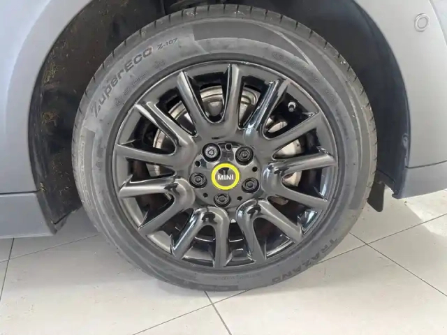 Mini Mini hatch 3 portes cooper se 184 ch — photo 13